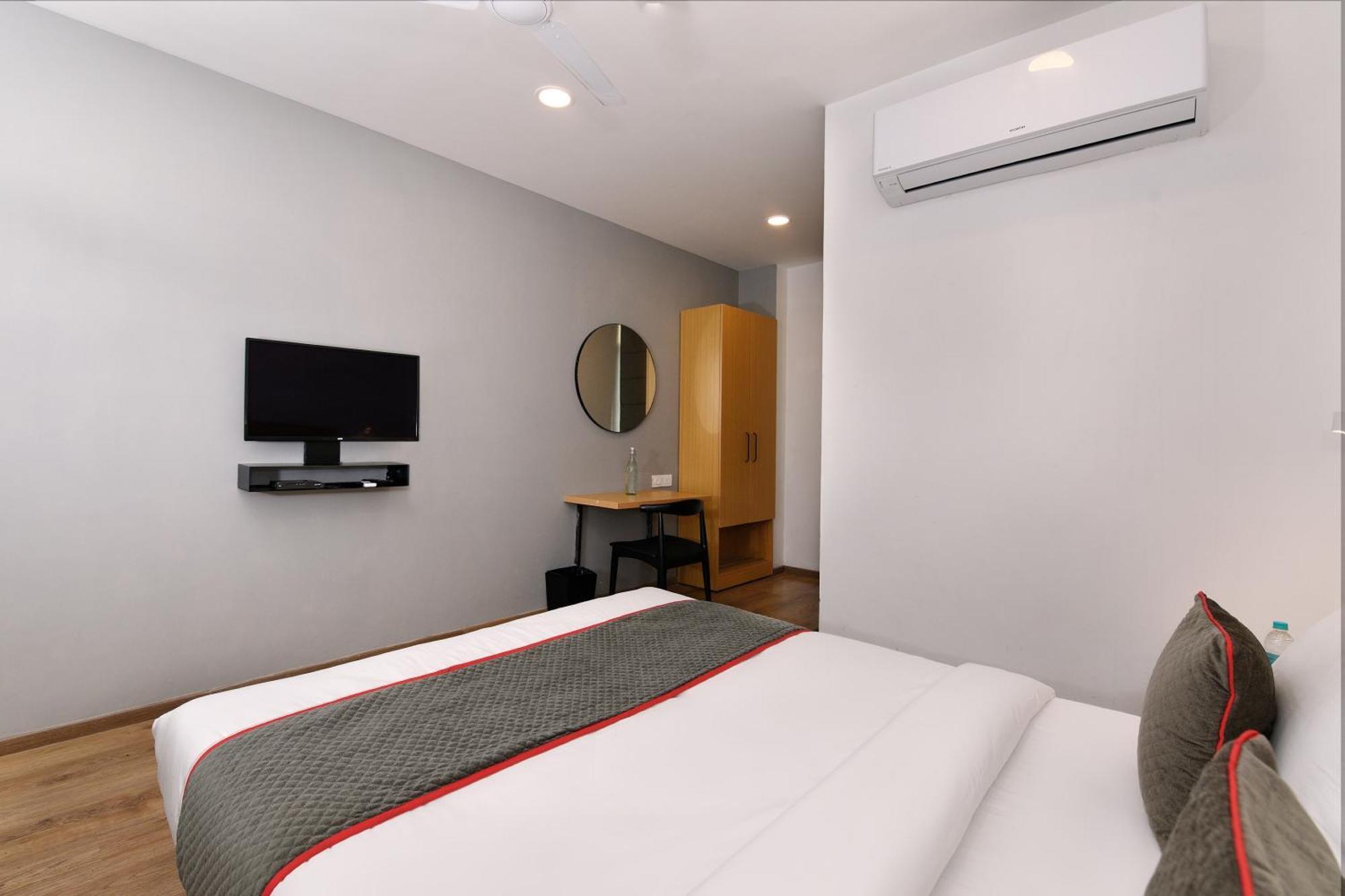 Townhouse Function Inn Near Chaudhary Charan Singh International Airport Lucknow Exterior foto