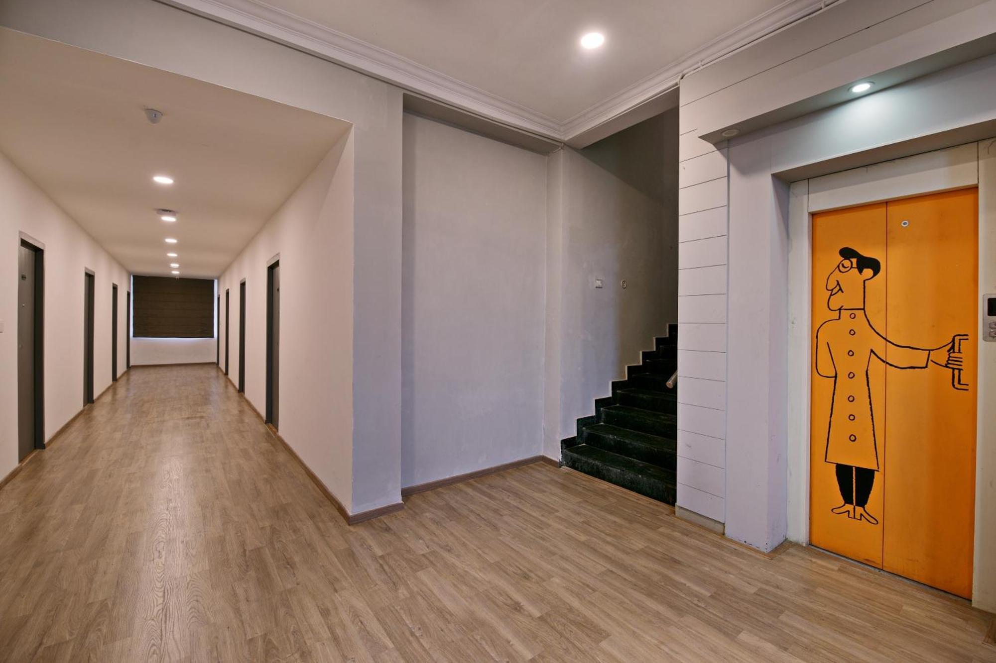 Townhouse Function Inn Near Chaudhary Charan Singh International Airport Lucknow Exterior foto